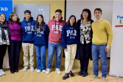 PAE suma nuevos estudiantes a su comunidad de Becarios