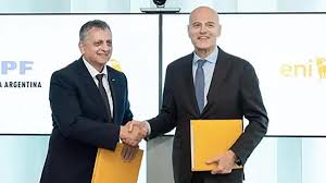 YPF firmó acuerdo con ENI